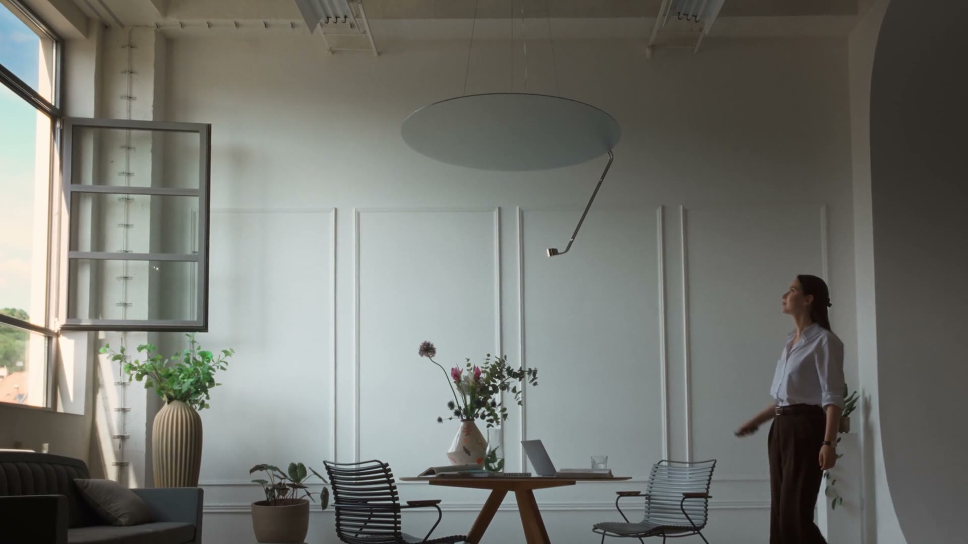 Indoor sunlight, engineered for your body.